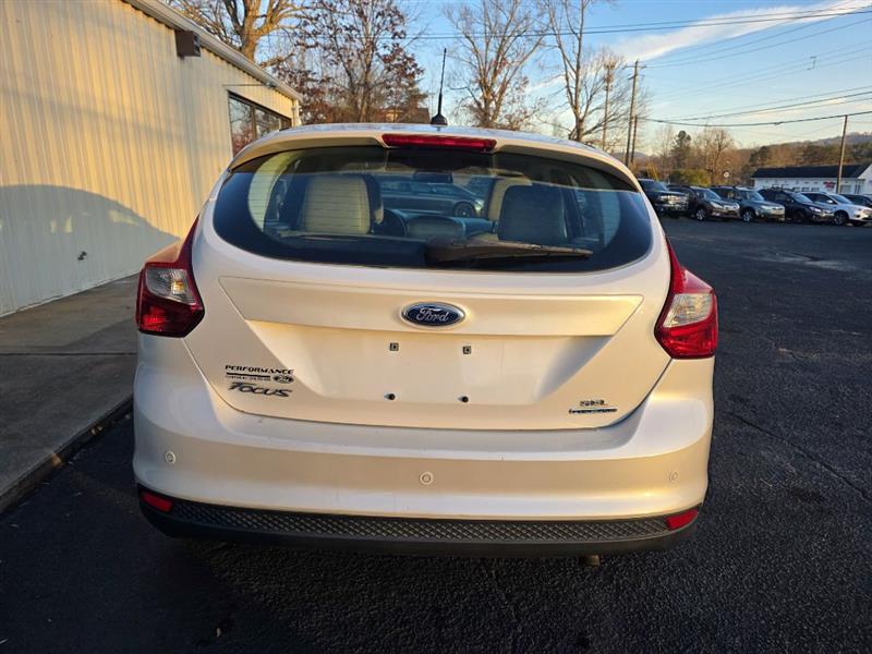 Ford Focus SEL 2012