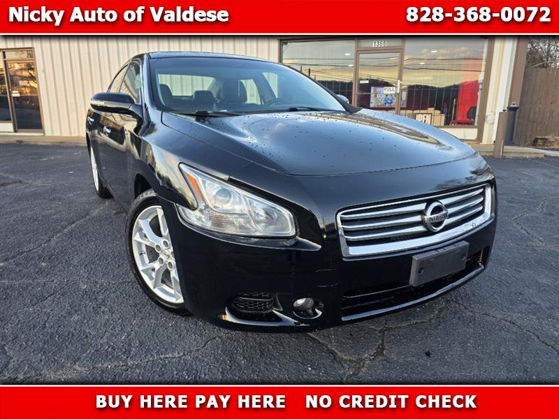 Nissan Maxima S 2012