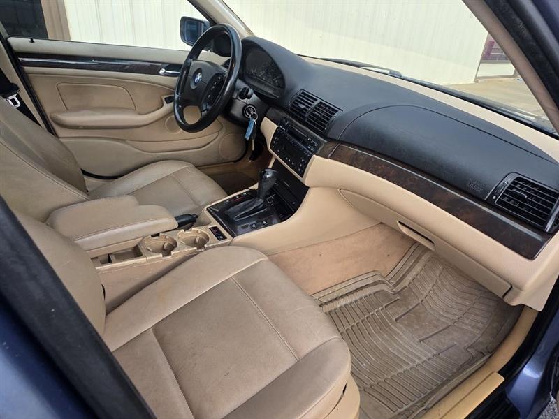 BMW 3-Series 325i Sedan 2003