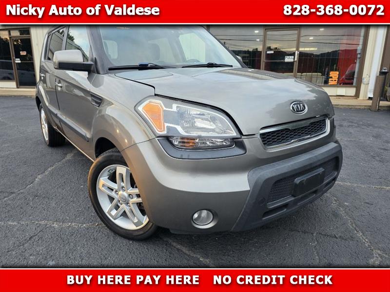 Kia Soul + 2011