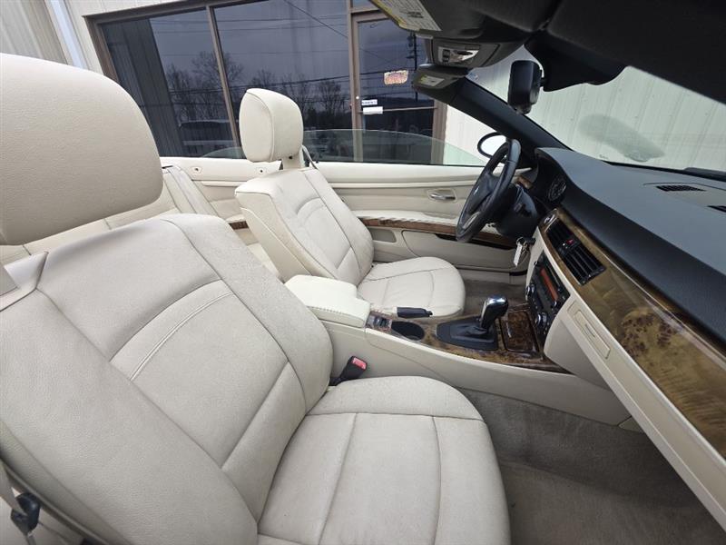 BMW 3-Series 328i Convertible 2007