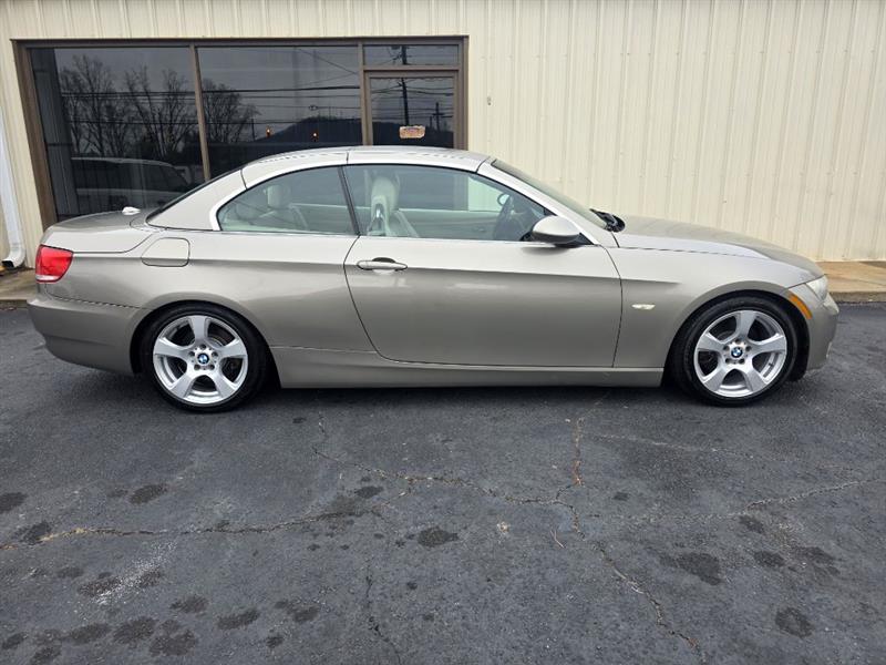 BMW 3-Series 328i Convertible 2007