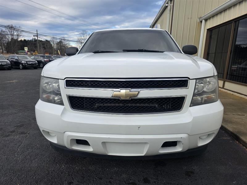 Chevrolet Suburban LS 1500 2WD 2009