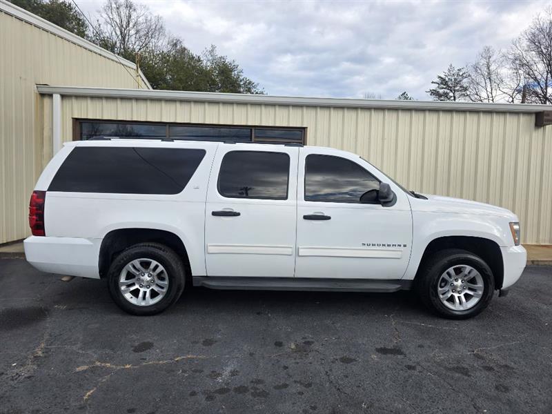 Chevrolet Suburban LS 1500 2WD 2009