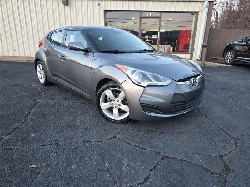 Hyundai Veloster  2012
