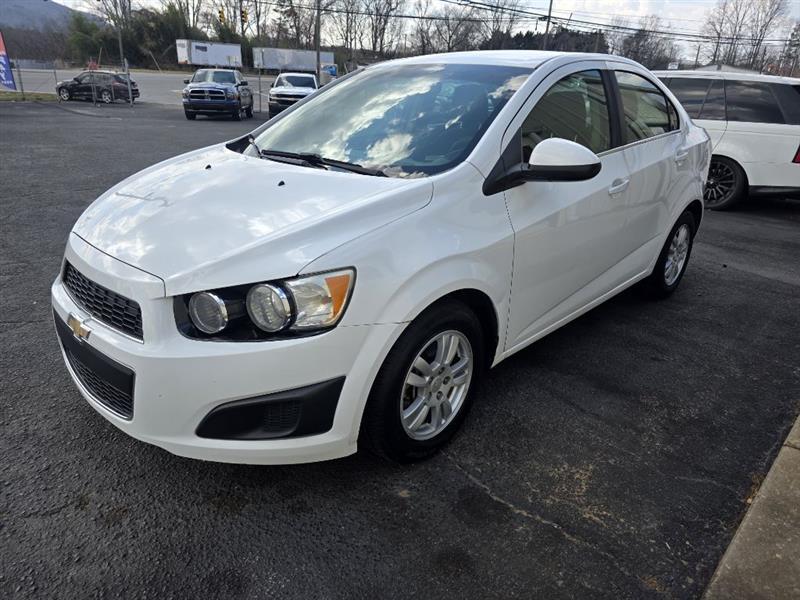 Chevrolet Sonic LT Auto Sedan 2016