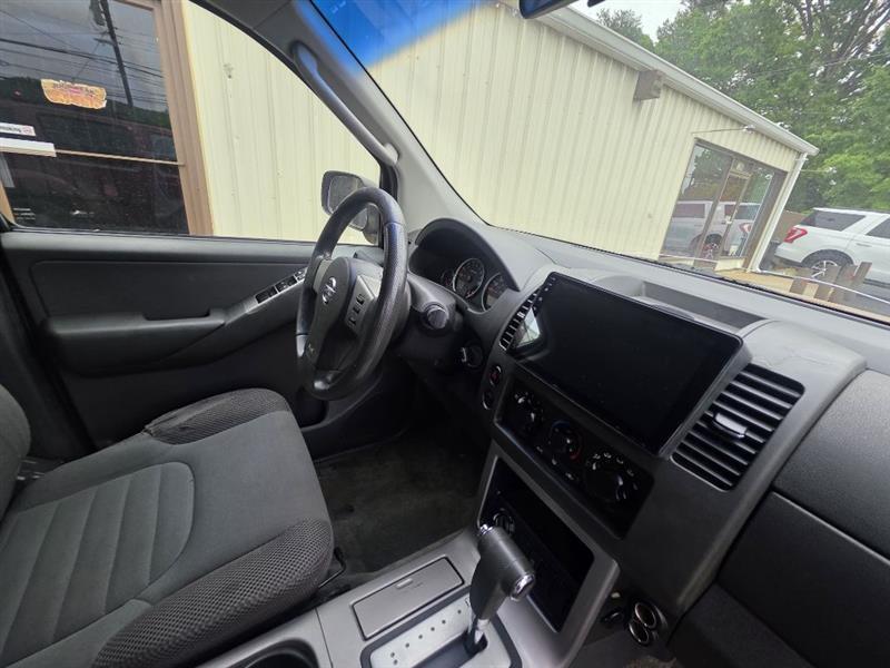 Nissan Pathfinder S 4WD 2008