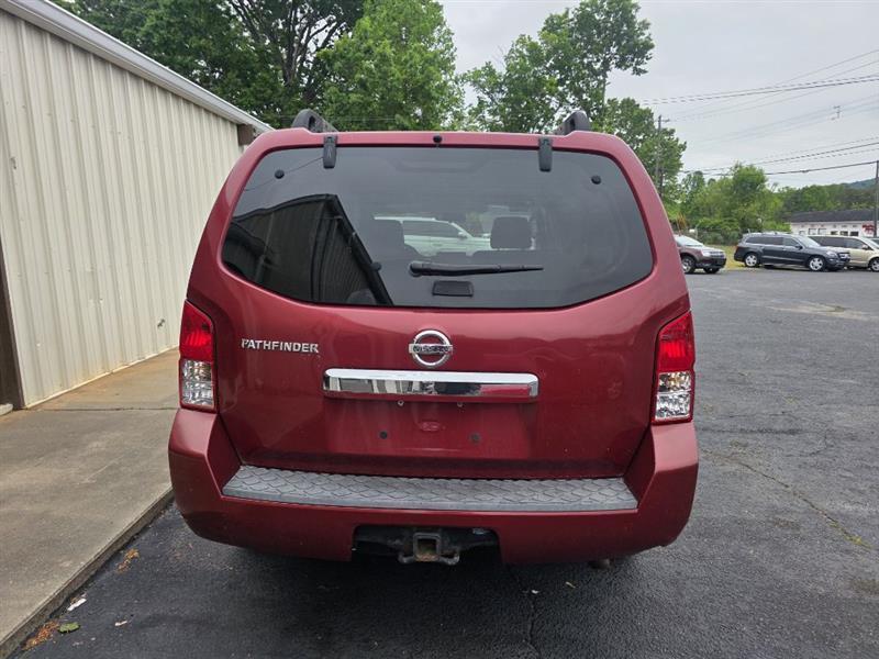 Nissan Pathfinder S 4WD 2008