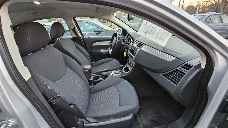 Chrysler Sebring Sedan Touring 2009
