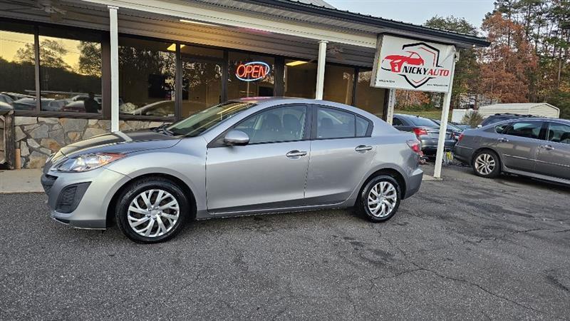 Mazda MAZDA3 i Sport 4-Door 2011