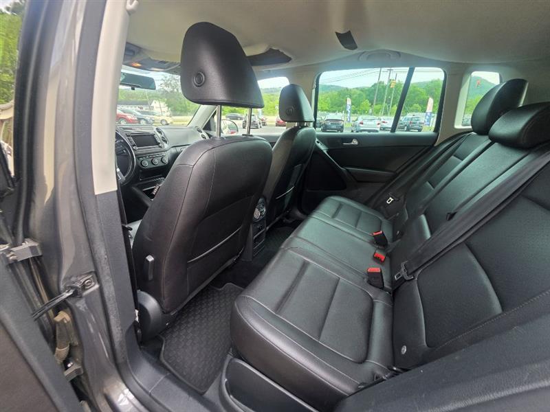 Volkswagen Tiguan SE 4Motion 2013