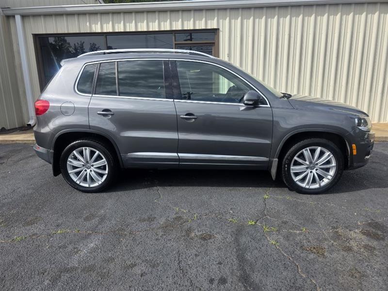 Volkswagen Tiguan SE 4Motion 2013