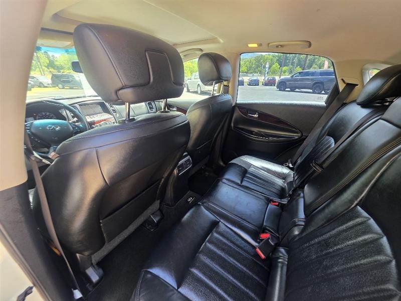 Infiniti QX50  2015