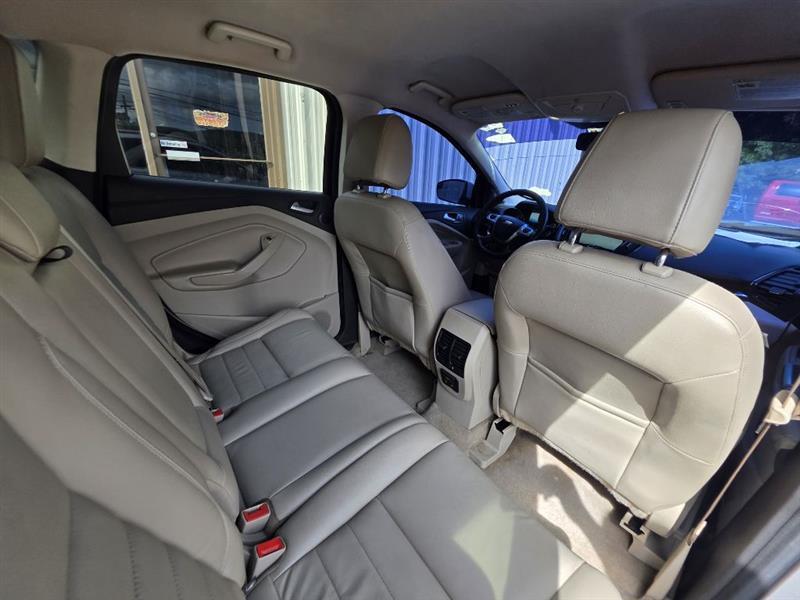 Ford Escape Titanium 4WD 2015