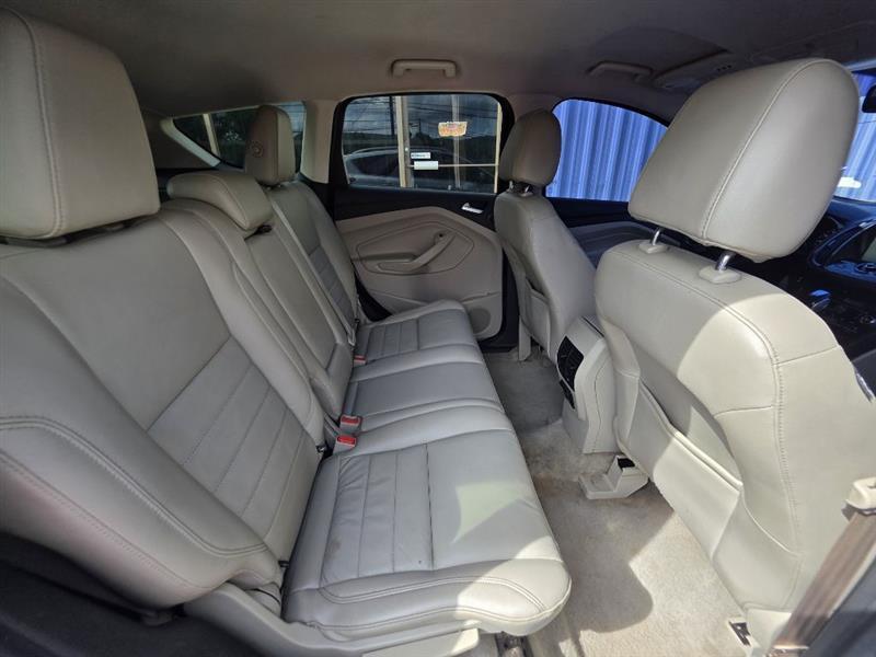 Ford Escape Titanium 4WD 2015