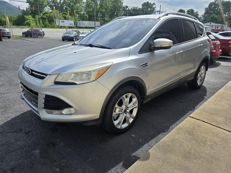 Ford Escape Titanium 4WD 2015