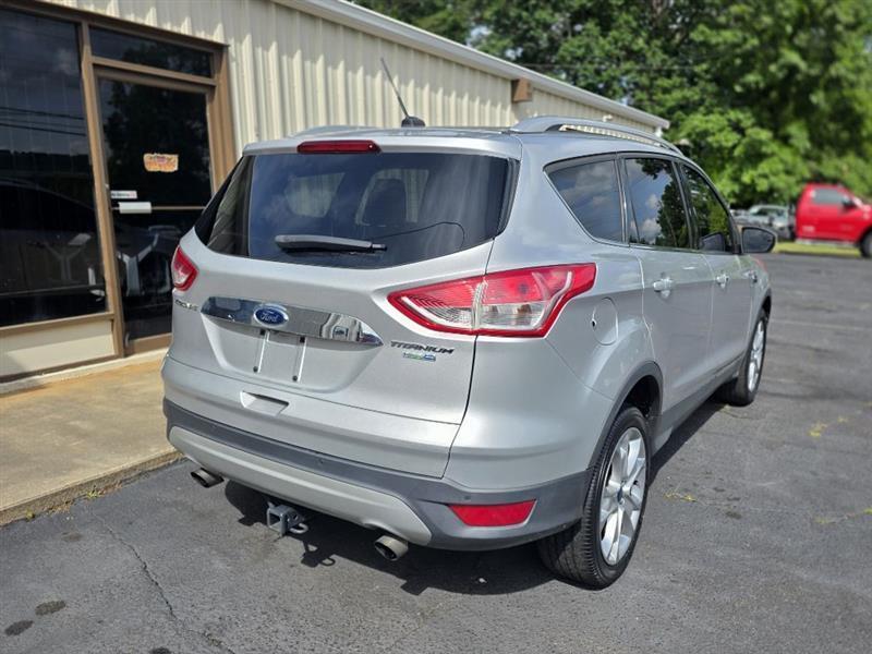 Ford Escape Titanium 4WD 2015