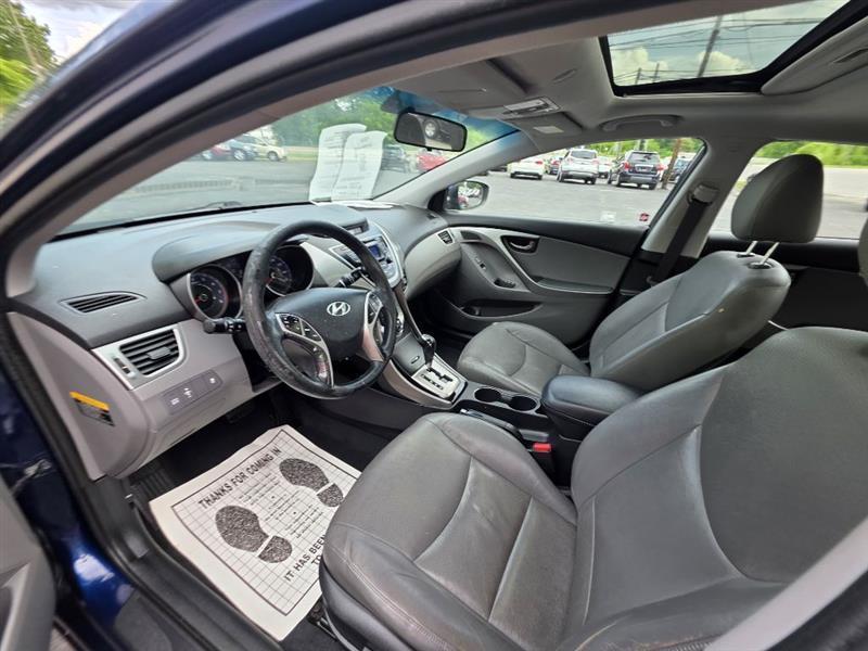Hyundai Elantra GLS M/T 2013