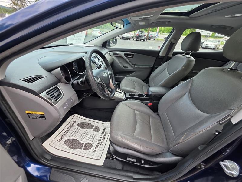 Hyundai Elantra GLS M/T 2013