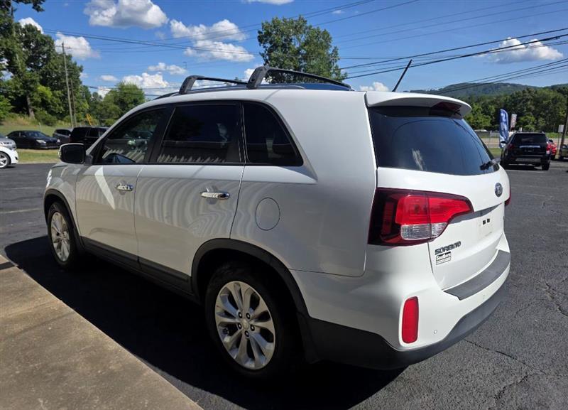 Kia Sorento EX V6 2WD 2015