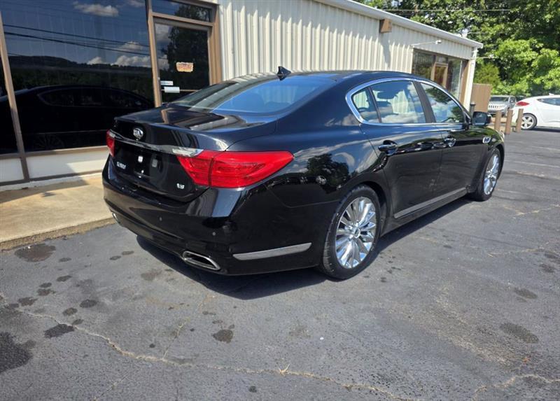 Kia K900  2015