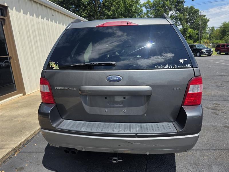 Ford Freestyle SEL 2005