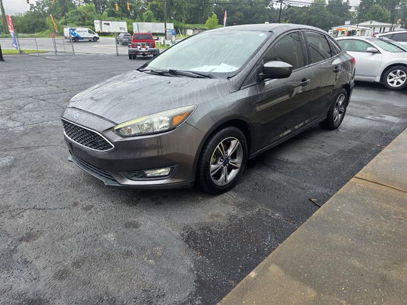 Ford Focus SE Sedan 2018