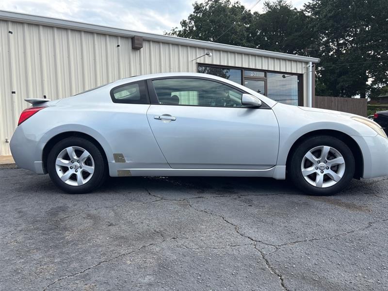 Nissan Altima 2.5 S Coupe 2009