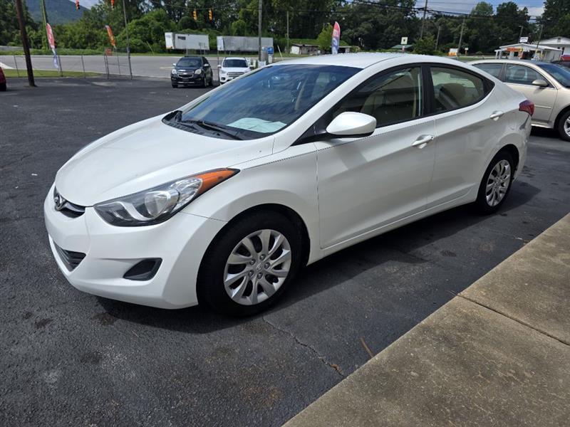 Hyundai Elantra GLS A/T 2012