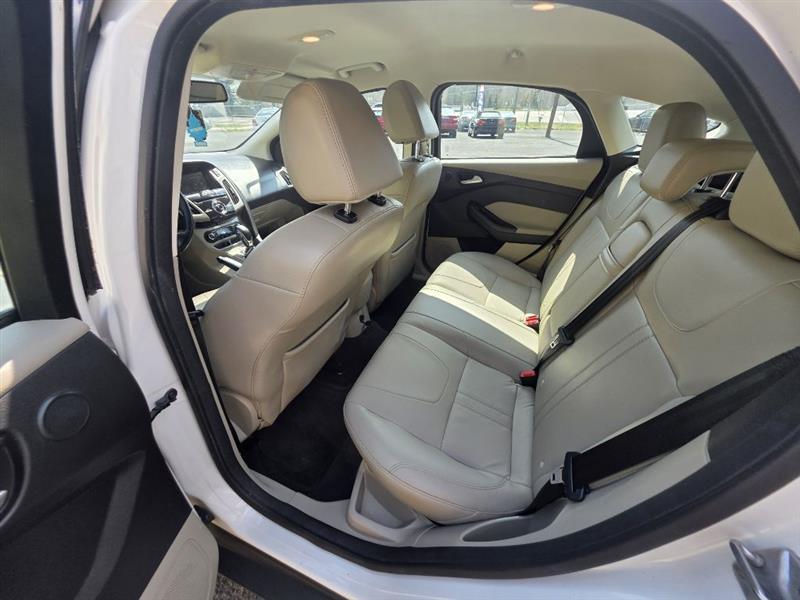 Ford Focus SEL 2012