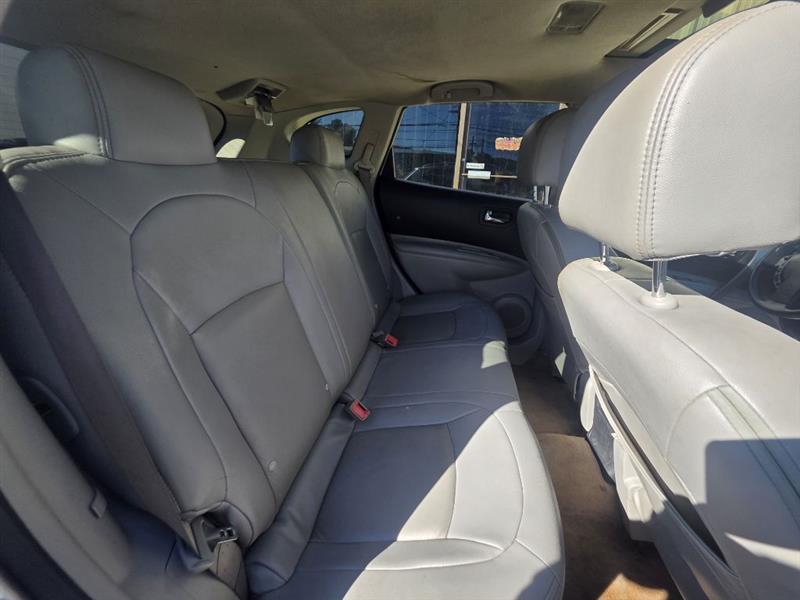 Nissan Rogue S AWD 2008