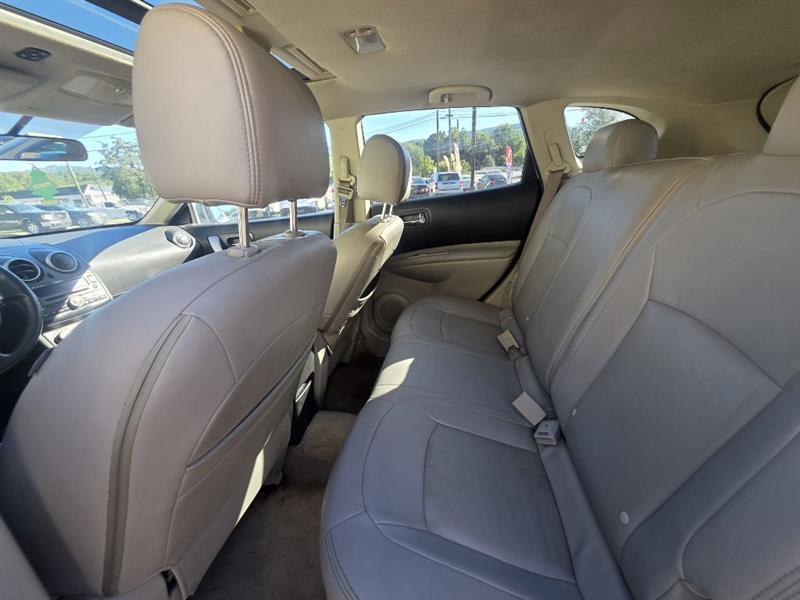 Nissan Rogue S AWD 2008