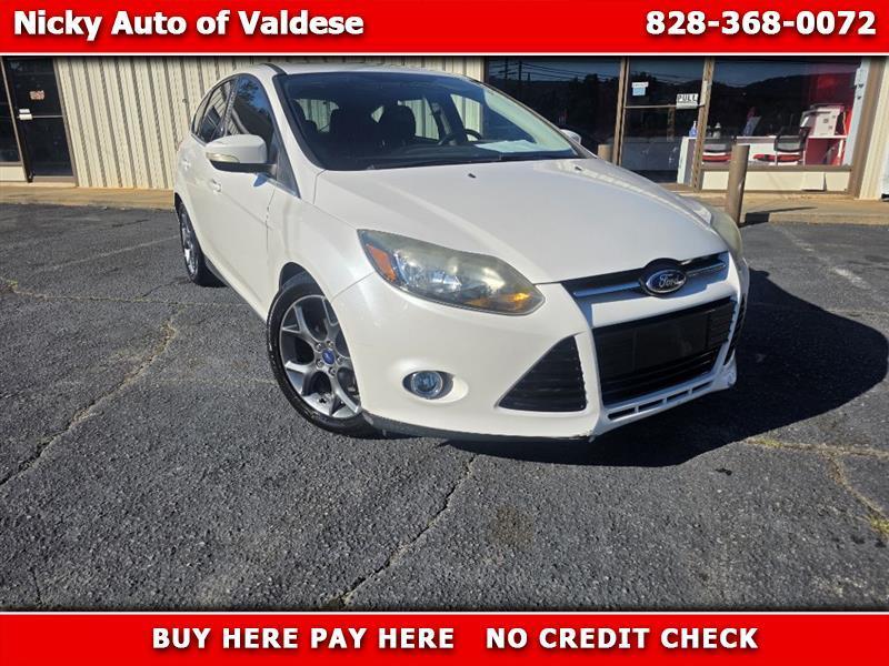 Ford Focus Titanium Hatch 2014