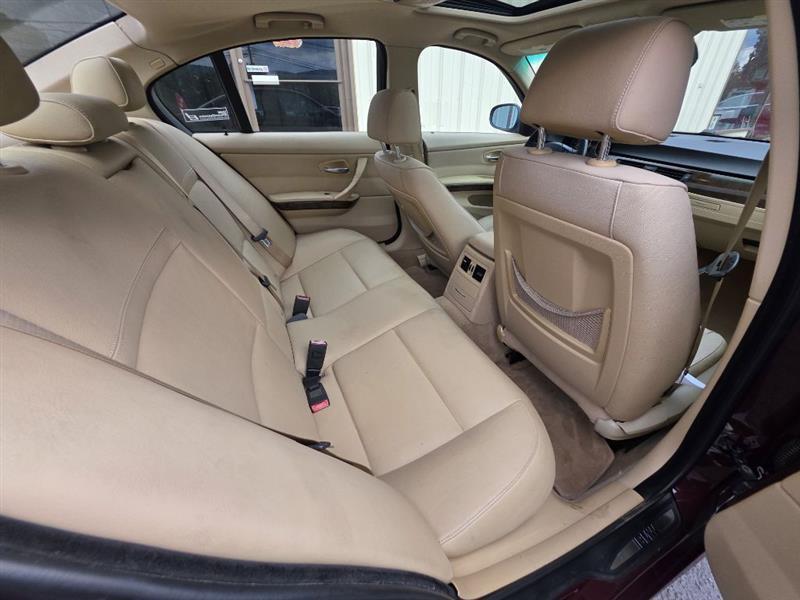 BMW 3-Series 328i 2009