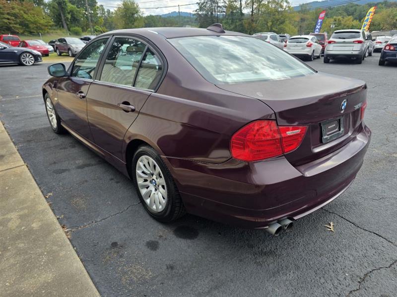 BMW 3-Series 328i 2009