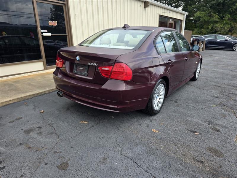 BMW 3-Series 328i 2009