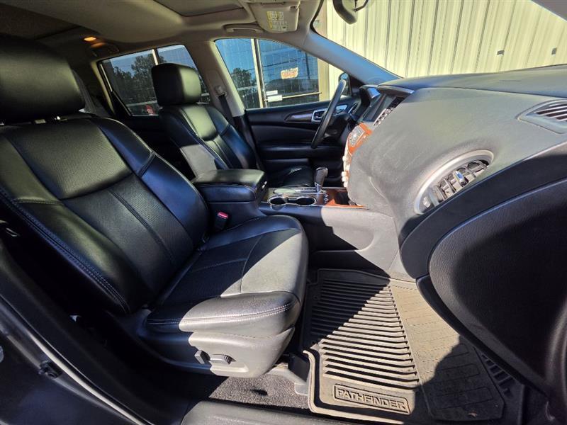 Nissan Pathfinder S 2WD 2017
