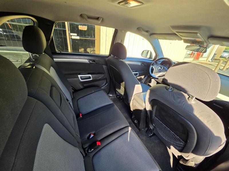 Chevrolet Captiva Sport 1LT FWD 2012
