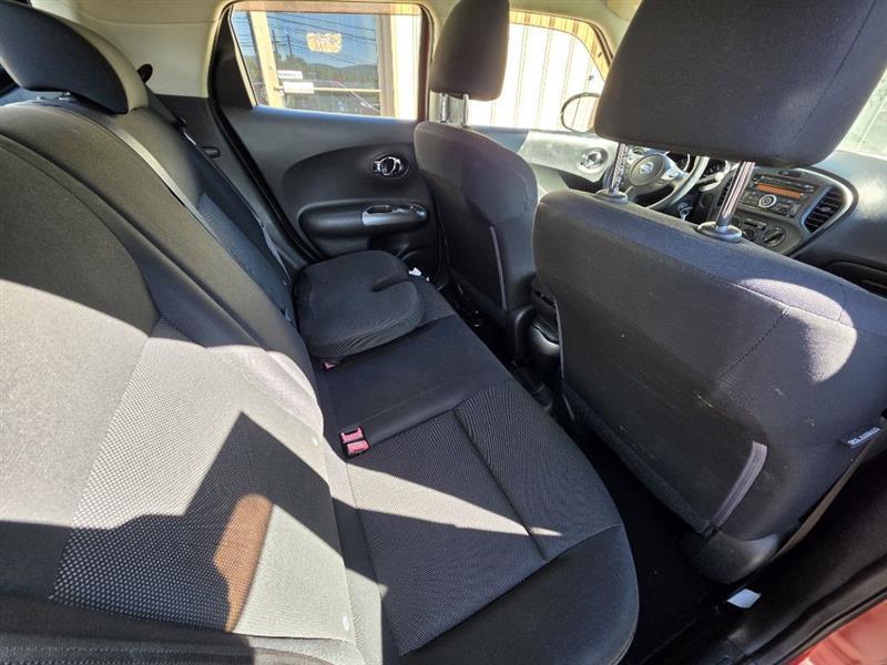 Nissan Juke S FWD 2013