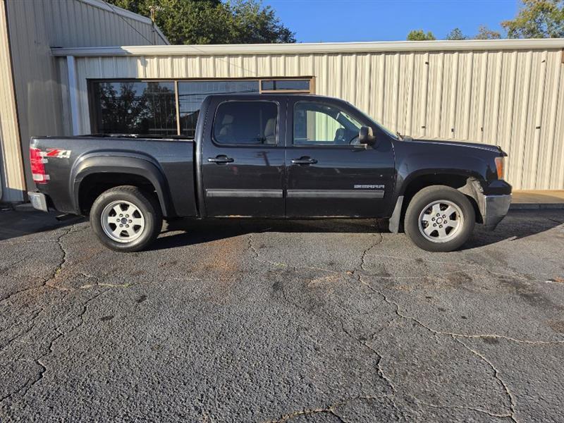 GMC Sierra 1500 SLT Crew Cab 4WD 2010