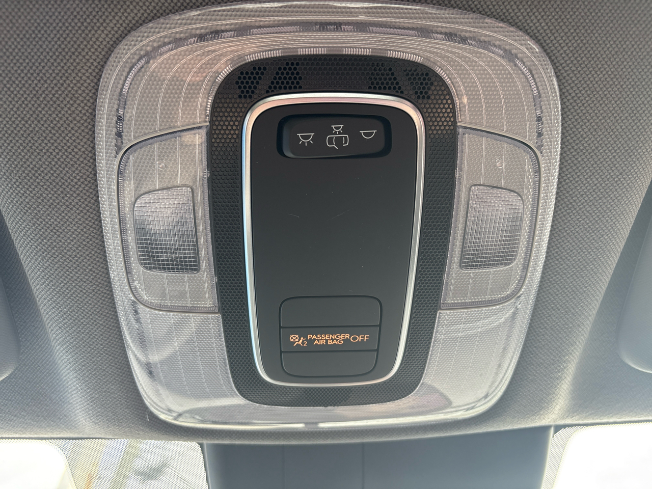 Hyundai Elantra SE IVT 2025