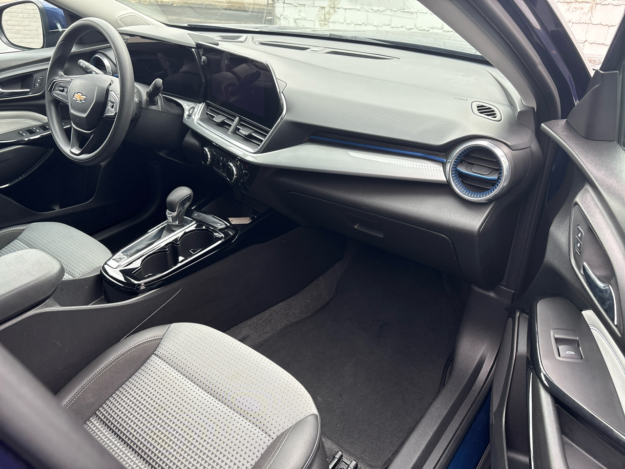 Chevrolet Trax FWD 4dr LT 2024