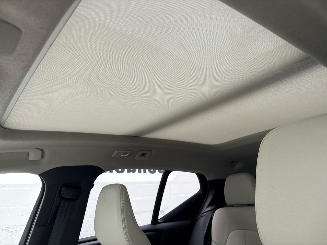 Volvo XC40 B5 AWD Plus Bright Theme 2024