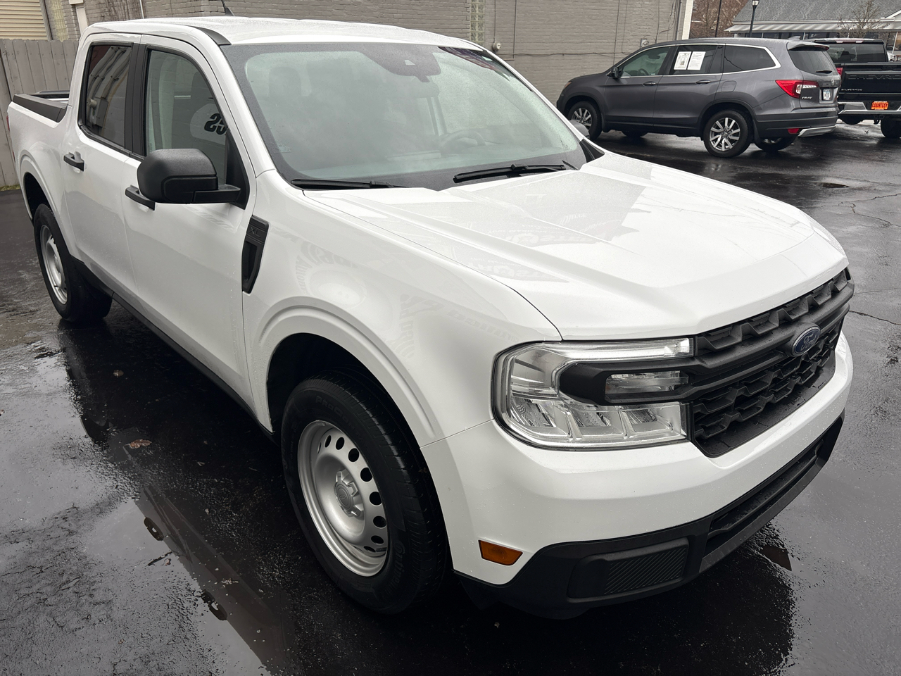 Ford Maverick XL FWD SuperCrew 2023