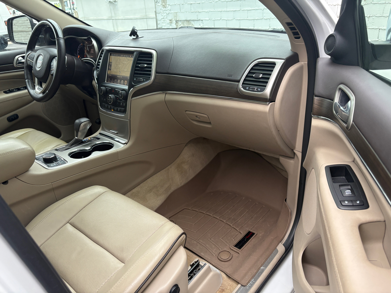 Jeep Grand Cherokee 4WD 4dr Overland 2016