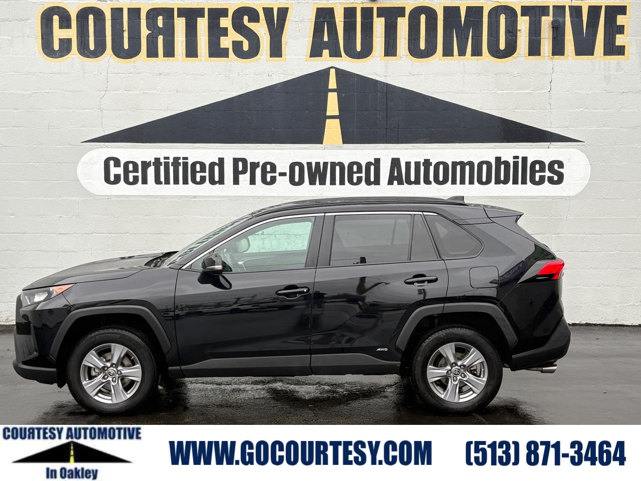 Toyota RAV4 Hybrid LE AWD (Natl) 2022