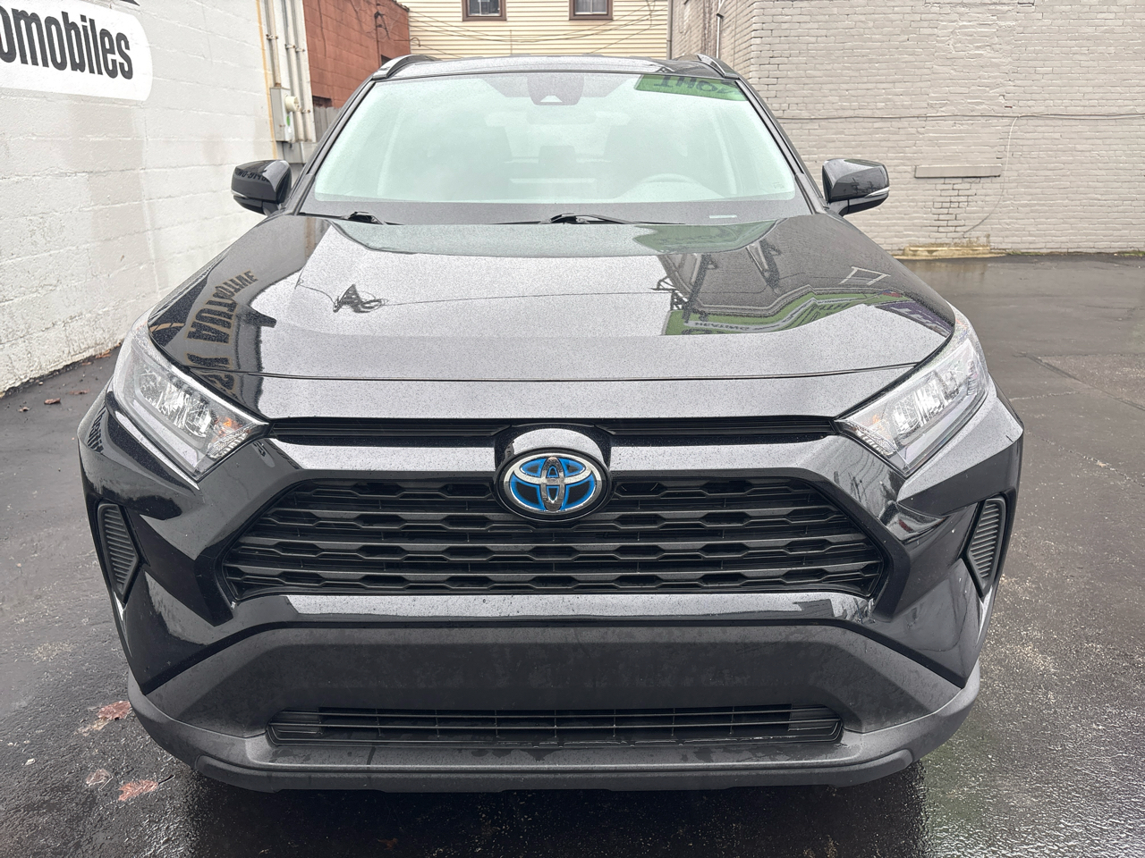 Toyota RAV4 Hybrid LE AWD (Natl) 2022