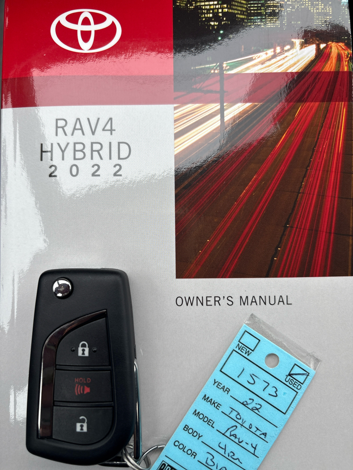 Toyota RAV4 Hybrid LE AWD (Natl) 2022