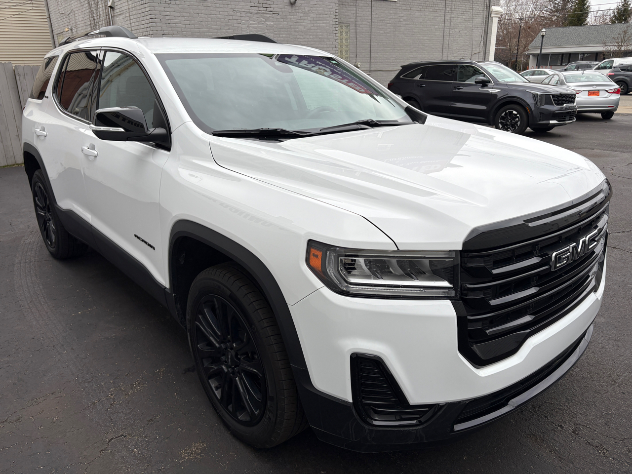 GMC Acadia FWD 4dr SLE 2023