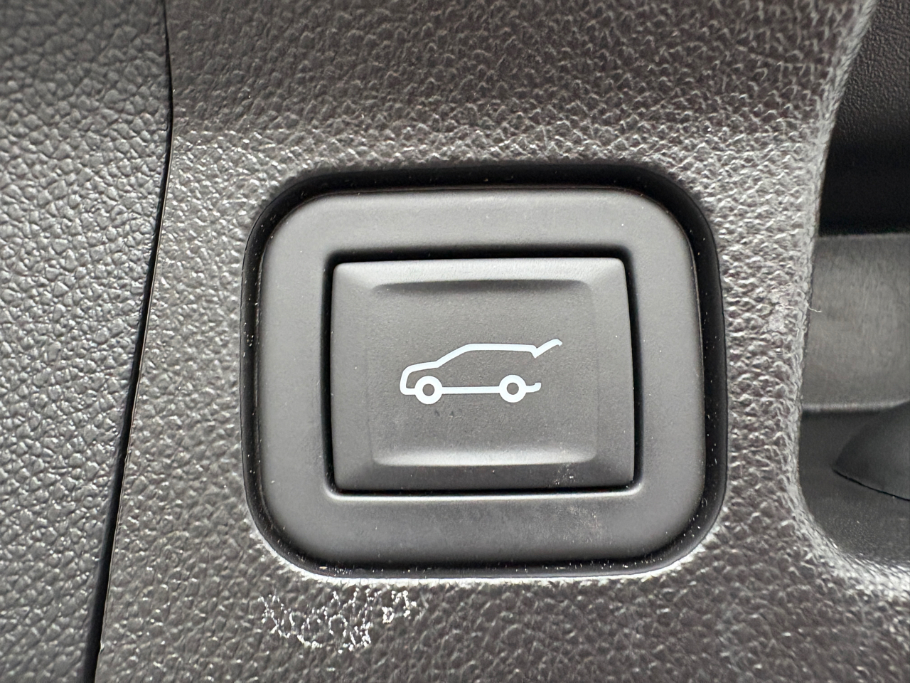 GMC Acadia FWD 4dr SLE 2023